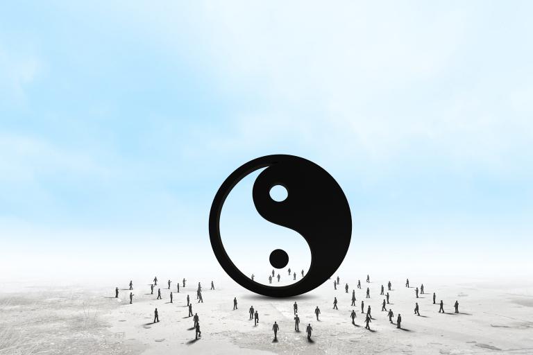 婚姻相生相克是什么意思(解析婚姻中的相生相克关系)  第2张